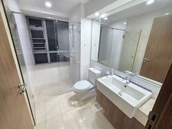 Waterfront Waves (D16), Condominium #553472201